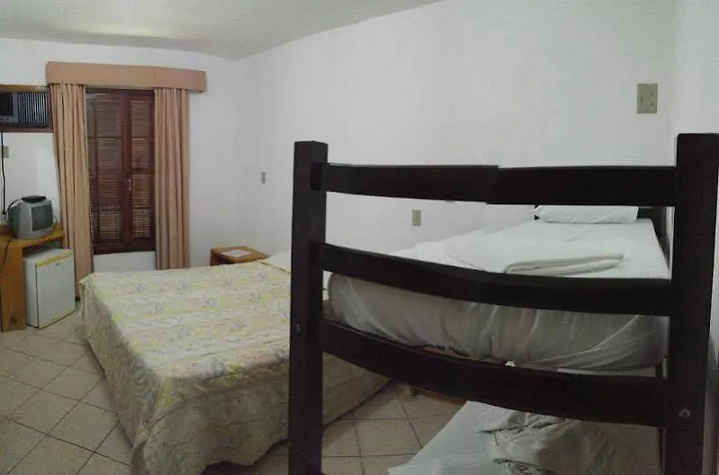 Hotel Oyo Pousada Ana Julia Florianopolis